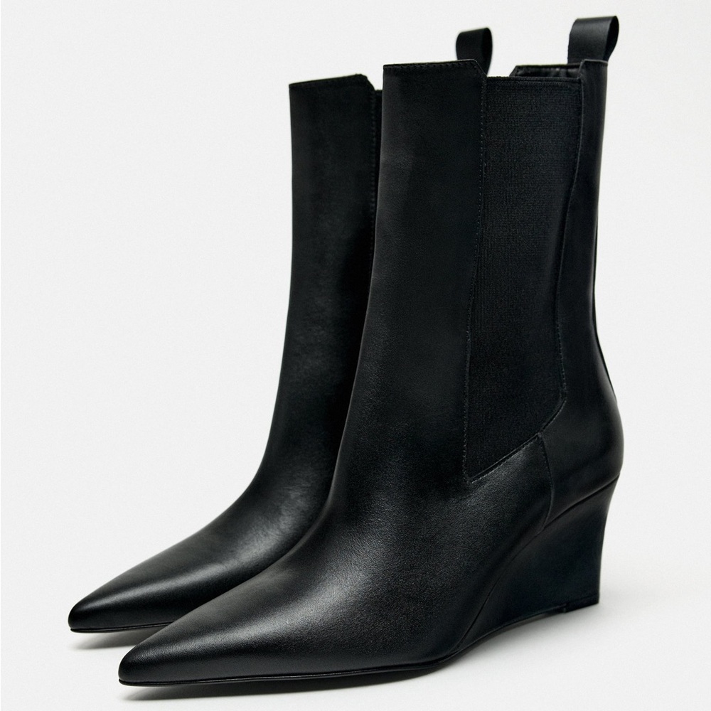 Zara leather wedge ankle boots Black NWT